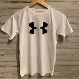 BOGO ❣️ Boys White UNDER ARMOUR Tee
